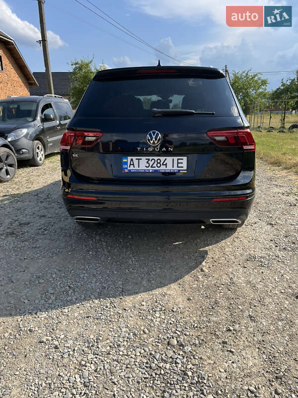 Внедорожник / Кроссовер Volkswagen Tiguan 2022 в Ивано-Франковске