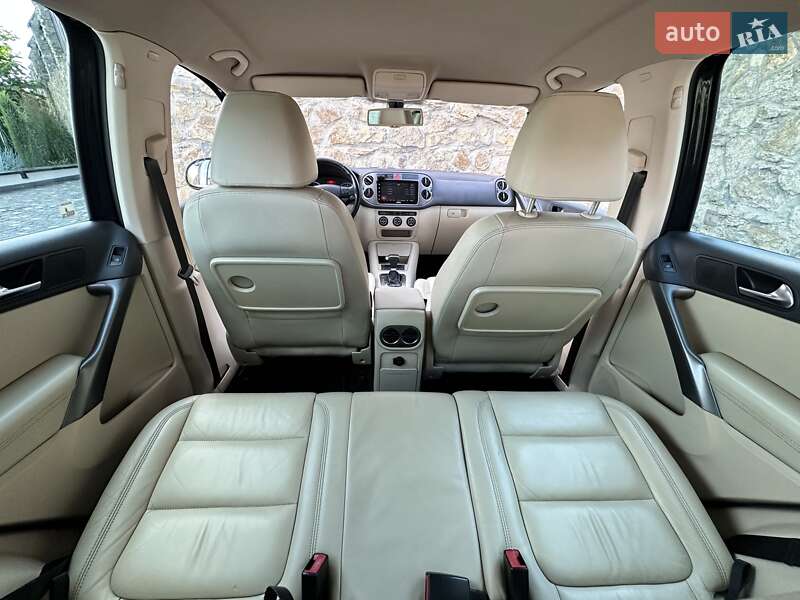 Внедорожник / Кроссовер Volkswagen Tiguan 2008 в Ровно
