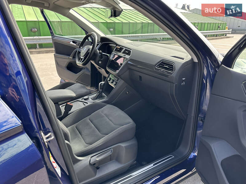Внедорожник / Кроссовер Volkswagen Tiguan 2018 в Киеве
