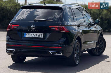 Позашляховик / Кросовер Volkswagen Tiguan 2024 в 