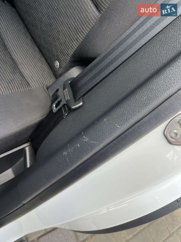 Внедорожник / Кроссовер Volkswagen Tiguan 2017 в Звягеле