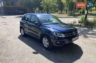 Внедорожник / Кроссовер Volkswagen Tiguan 2013 в Запорожье