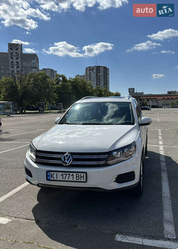 Volkswagen Tiguan 2016
