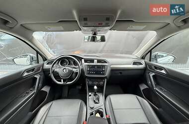 Внедорожник / Кроссовер Volkswagen Tiguan 2020 в 