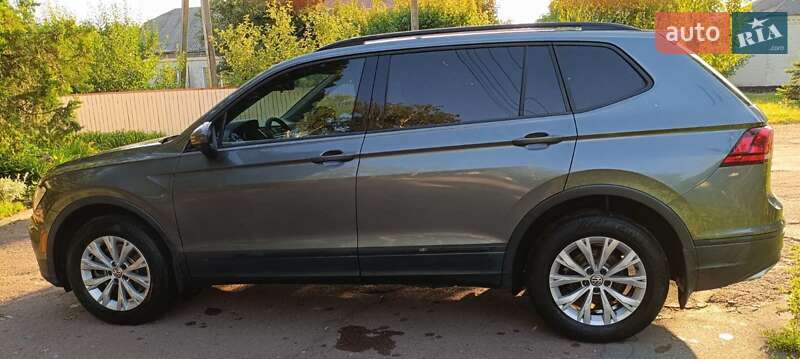 Внедорожник / Кроссовер Volkswagen Tiguan 2019 в Лубнах