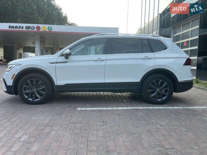 Внедорожник / Кроссовер Volkswagen Tiguan 2022 в Виннице
