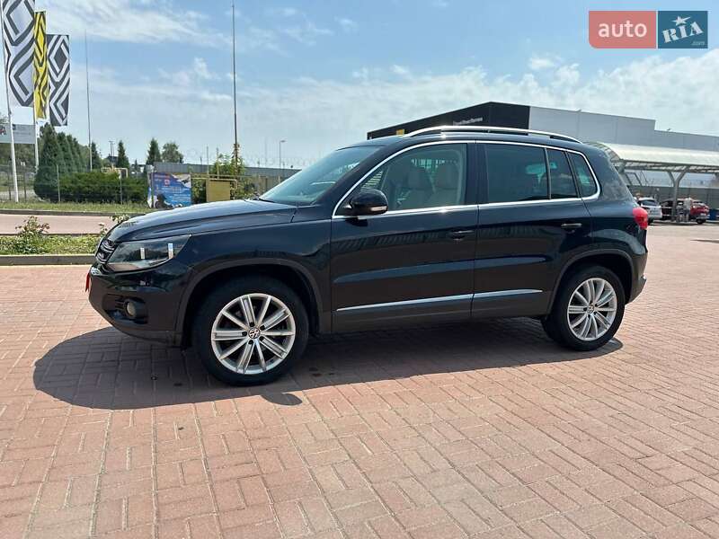 Внедорожник / Кроссовер Volkswagen Tiguan 2013 в Полтаве