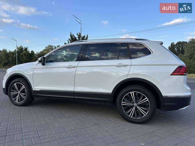 Внедорожник / Кроссовер Volkswagen Tiguan 2018 в Киеве