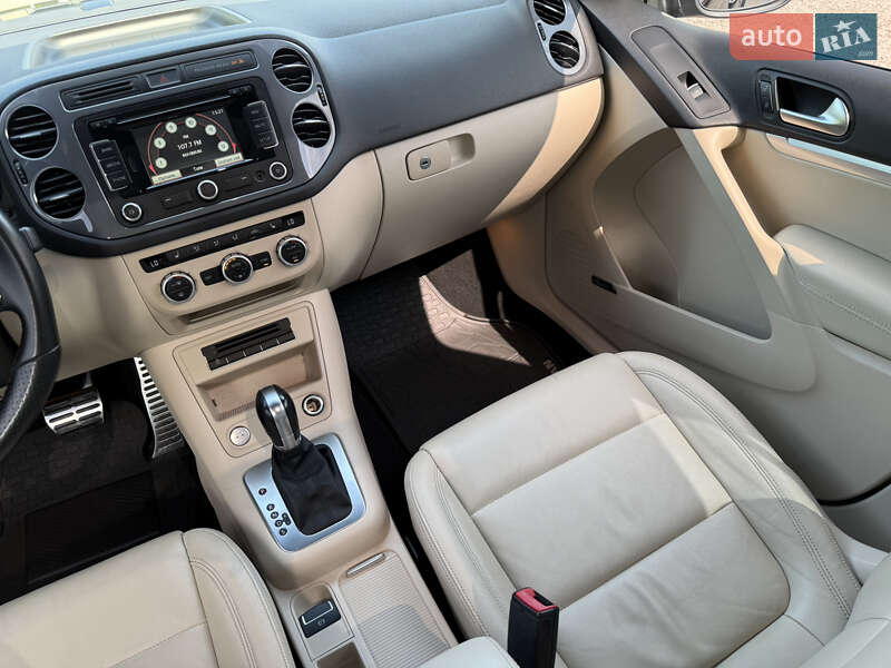 Внедорожник / Кроссовер Volkswagen Tiguan 2014 в Днепре