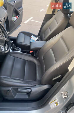 Позашляховик / Кросовер Volkswagen Tiguan 2016 в 