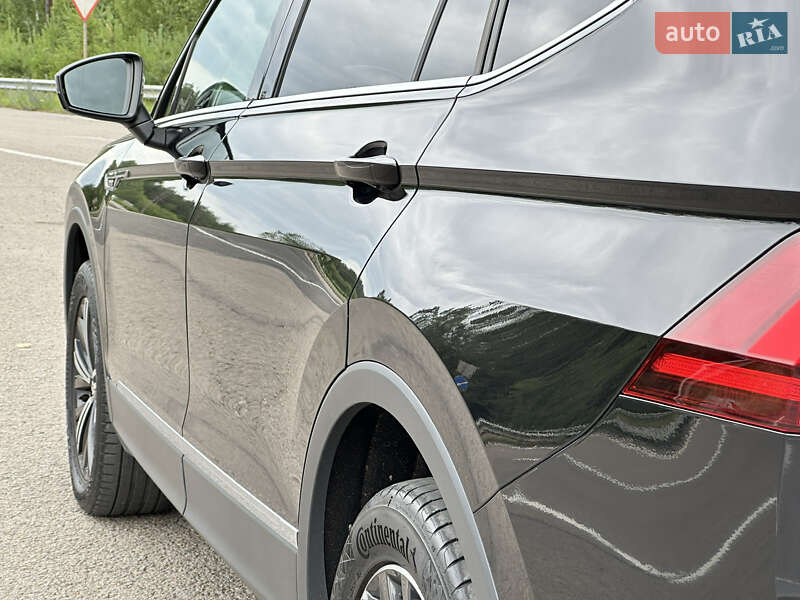 Внедорожник / Кроссовер Volkswagen Tiguan 2020 в Ковеле