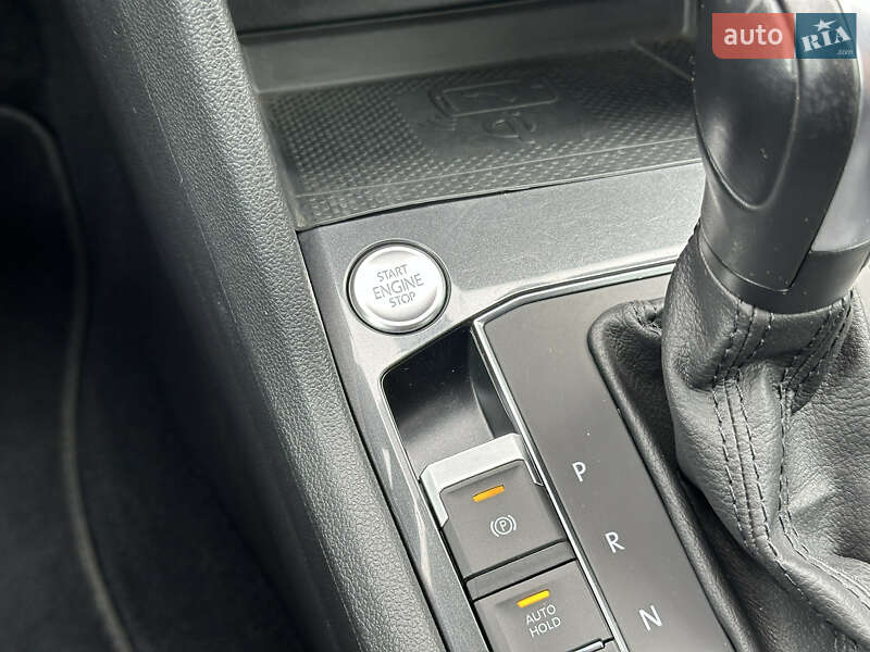 Внедорожник / Кроссовер Volkswagen Tiguan 2020 в Ковеле