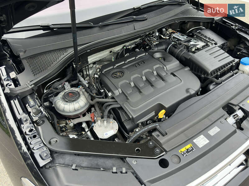 Внедорожник / Кроссовер Volkswagen Tiguan 2020 в Ковеле