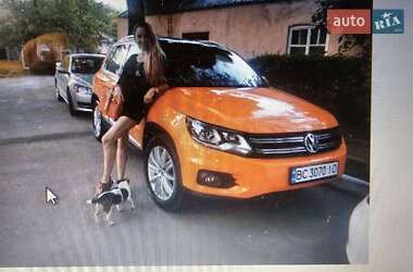 Позашляховик / Кросовер Volkswagen Tiguan 2015 в Львові