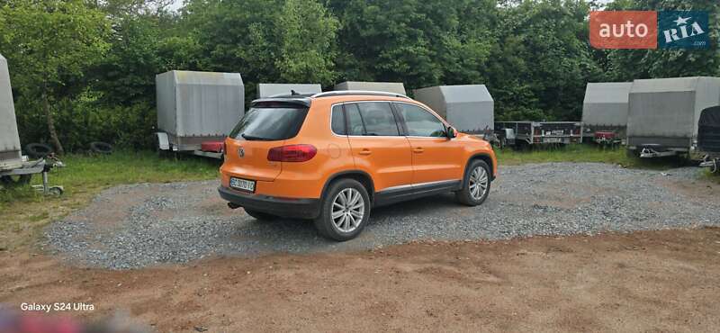 Внедорожник / Кроссовер Volkswagen Tiguan 2015 в Львове