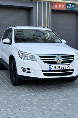 Внедорожник / Кроссовер Volkswagen Tiguan 2009 в Виннице