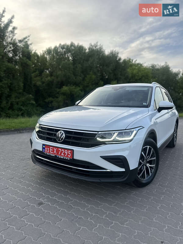 Позашляховик / Кросовер Volkswagen Tiguan 2021 в Бродах