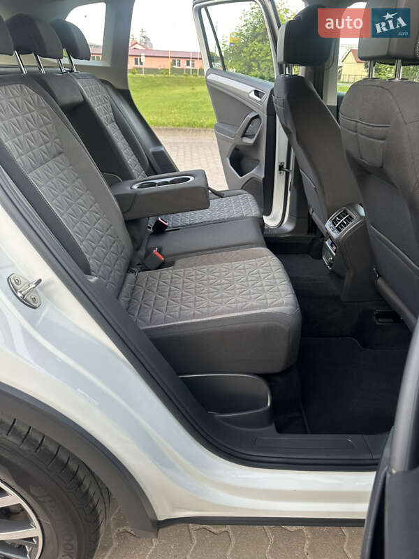 Позашляховик / Кросовер Volkswagen Tiguan 2021 в Бродах
