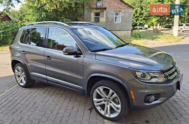 Внедорожник / Кроссовер Volkswagen Tiguan 2012 в Каменец-Подольском