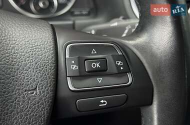 Позашляховик / Кросовер Volkswagen Tiguan 2016 в 