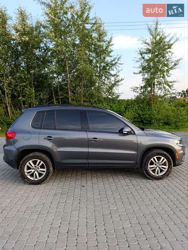 Позашляховик / Кросовер Volkswagen Tiguan 2016 в Львові