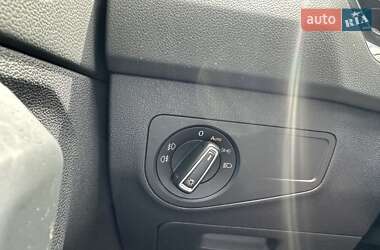 Внедорожник / Кроссовер Volkswagen Tiguan 2020 в 