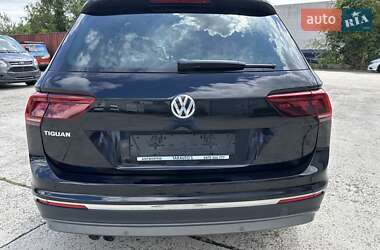 Внедорожник / Кроссовер Volkswagen Tiguan 2020 в 