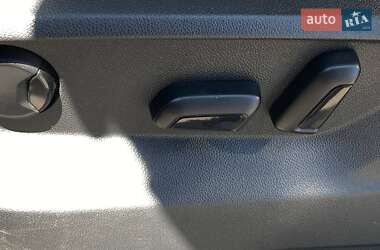 Внедорожник / Кроссовер Volkswagen Tiguan 2018 в 
