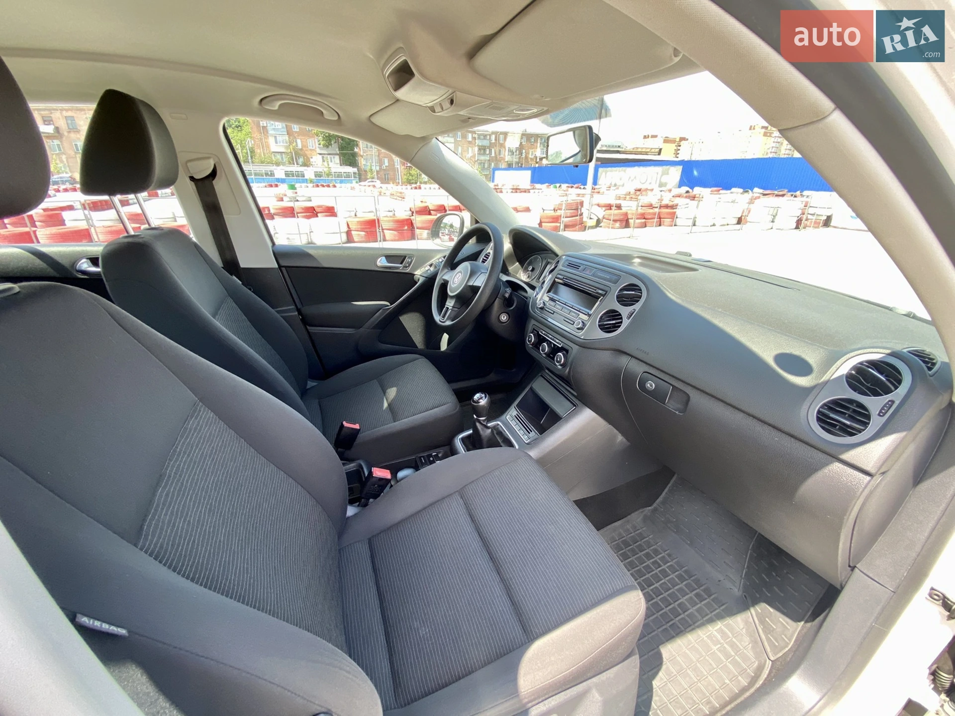 2012 Volkswagen Tiguan - мініатюра 16