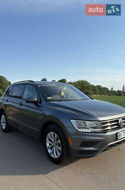 Внедорожник / Кроссовер Volkswagen Tiguan 2017 в Лубнах