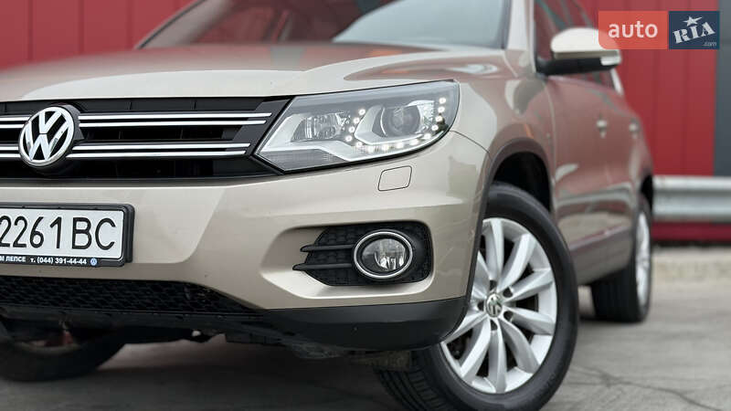 Внедорожник / Кроссовер Volkswagen Tiguan 2013 в Киеве