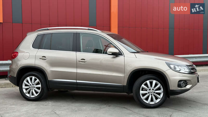 Внедорожник / Кроссовер Volkswagen Tiguan 2013 в Киеве