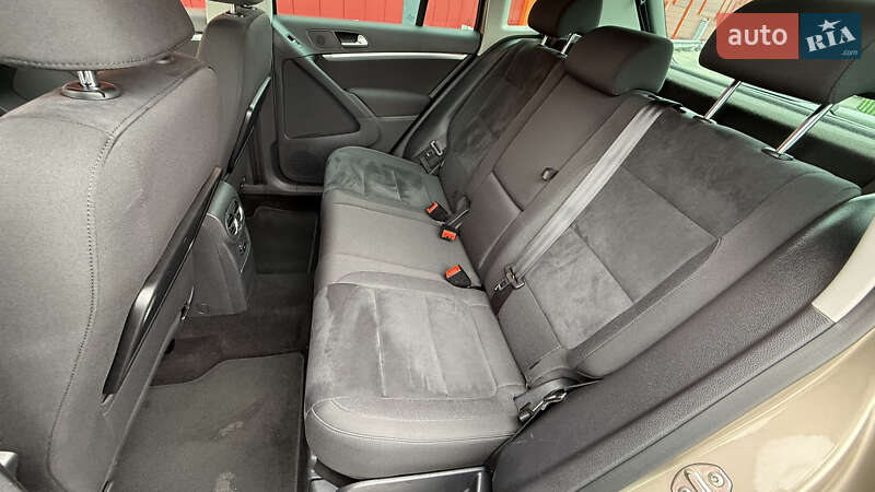 Внедорожник / Кроссовер Volkswagen Tiguan 2013 в Киеве