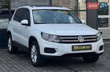 Внедорожник / Кроссовер Volkswagen Tiguan 2017 в Ивано-Франковске