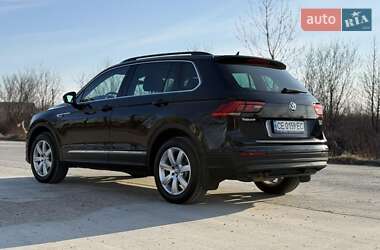 Внедорожник / Кроссовер Volkswagen Tiguan 2016 в 