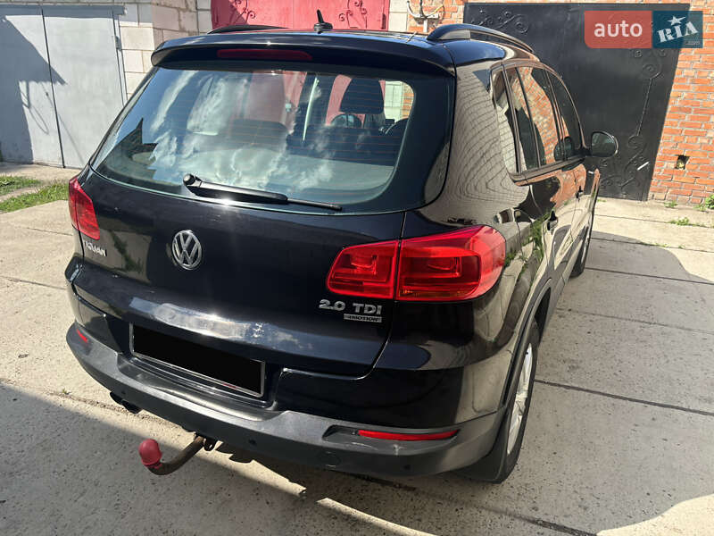 Внедорожник / Кроссовер Volkswagen Tiguan 2012 в Нежине