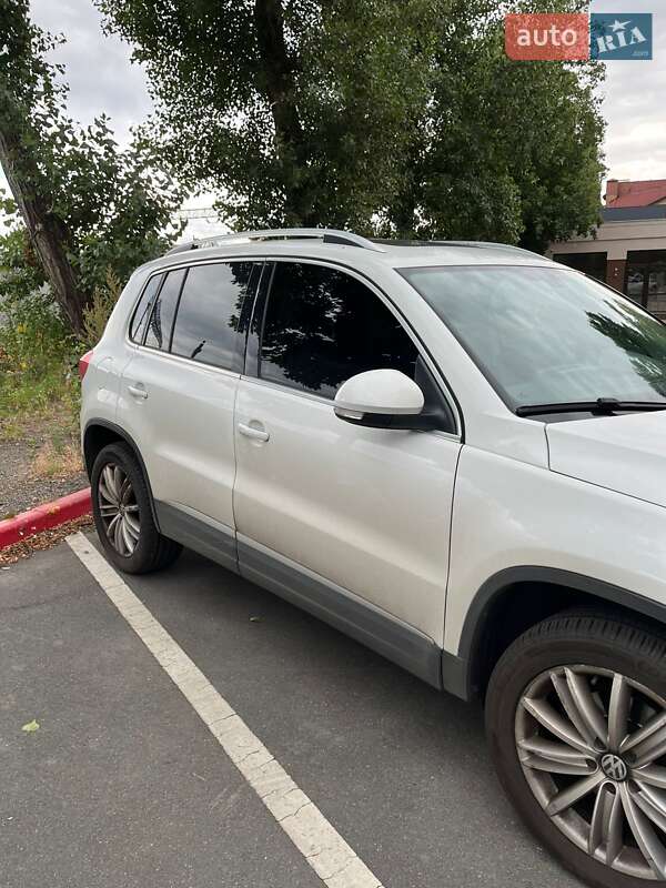 Volkswagen Tiguan 2015