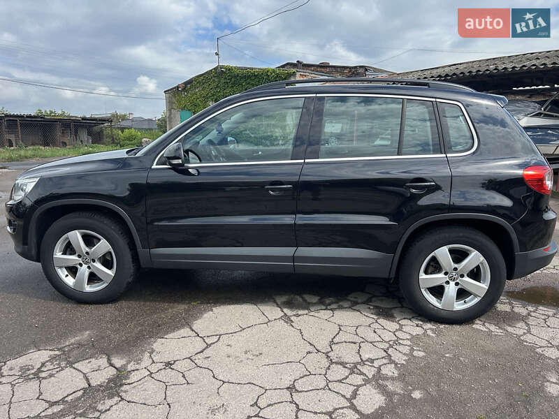 Позашляховик / Кросовер Volkswagen Tiguan 2009 в Нововолинську