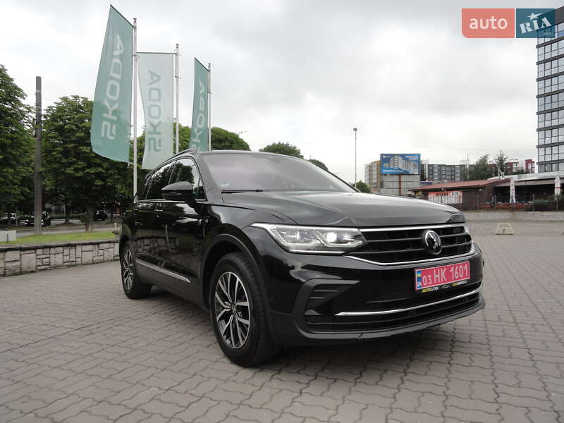 Позашляховик / Кросовер Volkswagen Tiguan 2022 в Луцьку