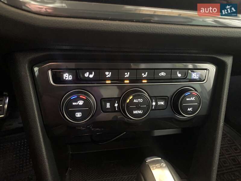 Внедорожник / Кроссовер Volkswagen Tiguan 2018 в Житомире