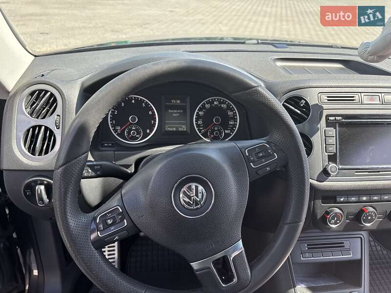 Внедорожник / Кроссовер Volkswagen Tiguan 2015 в Кременчуге