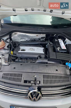Внедорожник / Кроссовер Volkswagen Tiguan 2014 в 