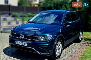Внедорожник / Кроссовер Volkswagen Tiguan 2018 в Львове