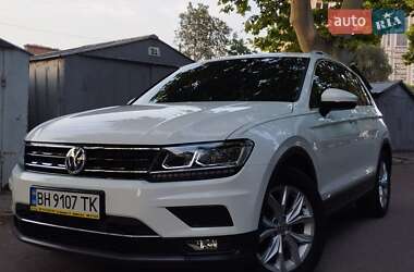 Внедорожник / Кроссовер Volkswagen Tiguan 2020 в Одессе