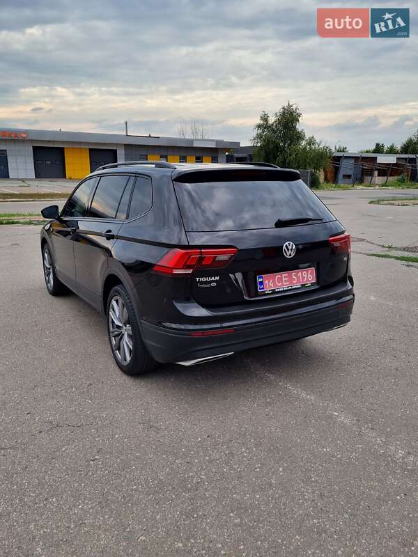 Позашляховик / Кросовер Volkswagen Tiguan 2018 в Харкові