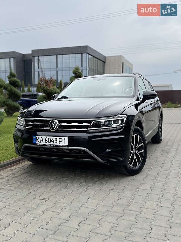 Внедорожник / Кроссовер Volkswagen Tiguan 2020 в Киеве