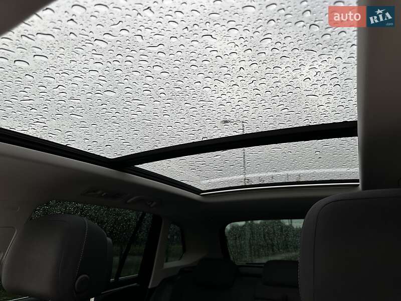 Внедорожник / Кроссовер Volkswagen Tiguan 2018 в Львове