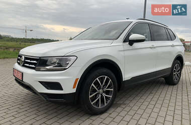 Внедорожник / Кроссовер Volkswagen Tiguan 2019 в Львове