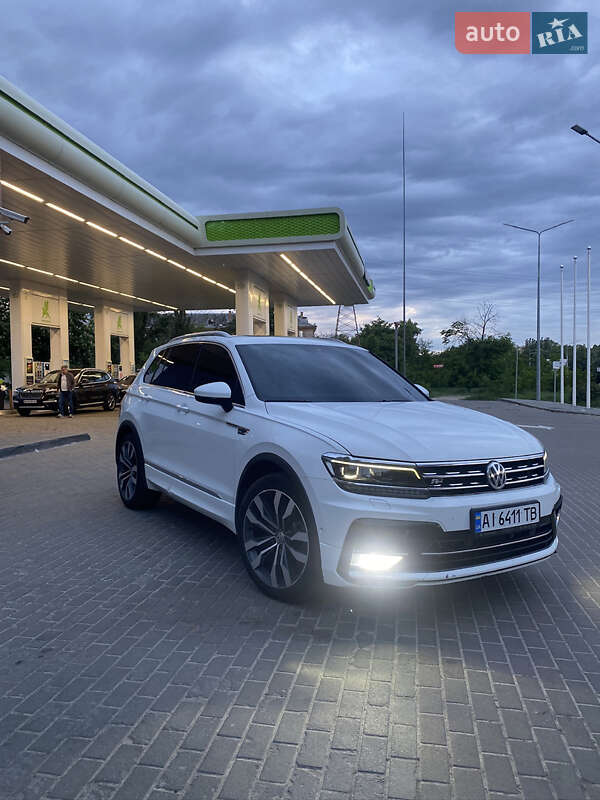 Внедорожник / Кроссовер Volkswagen Tiguan 2017 в Киеве