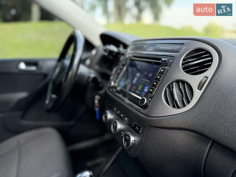 Позашляховик / Кросовер Volkswagen Tiguan 2012 в Києві